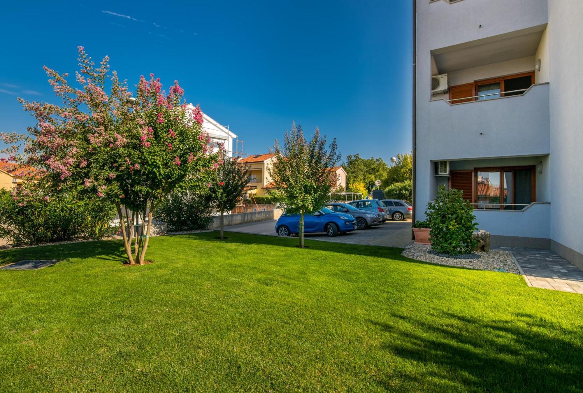 Apartments Kvarner มาลินสกา ภายนอก รูปภาพ