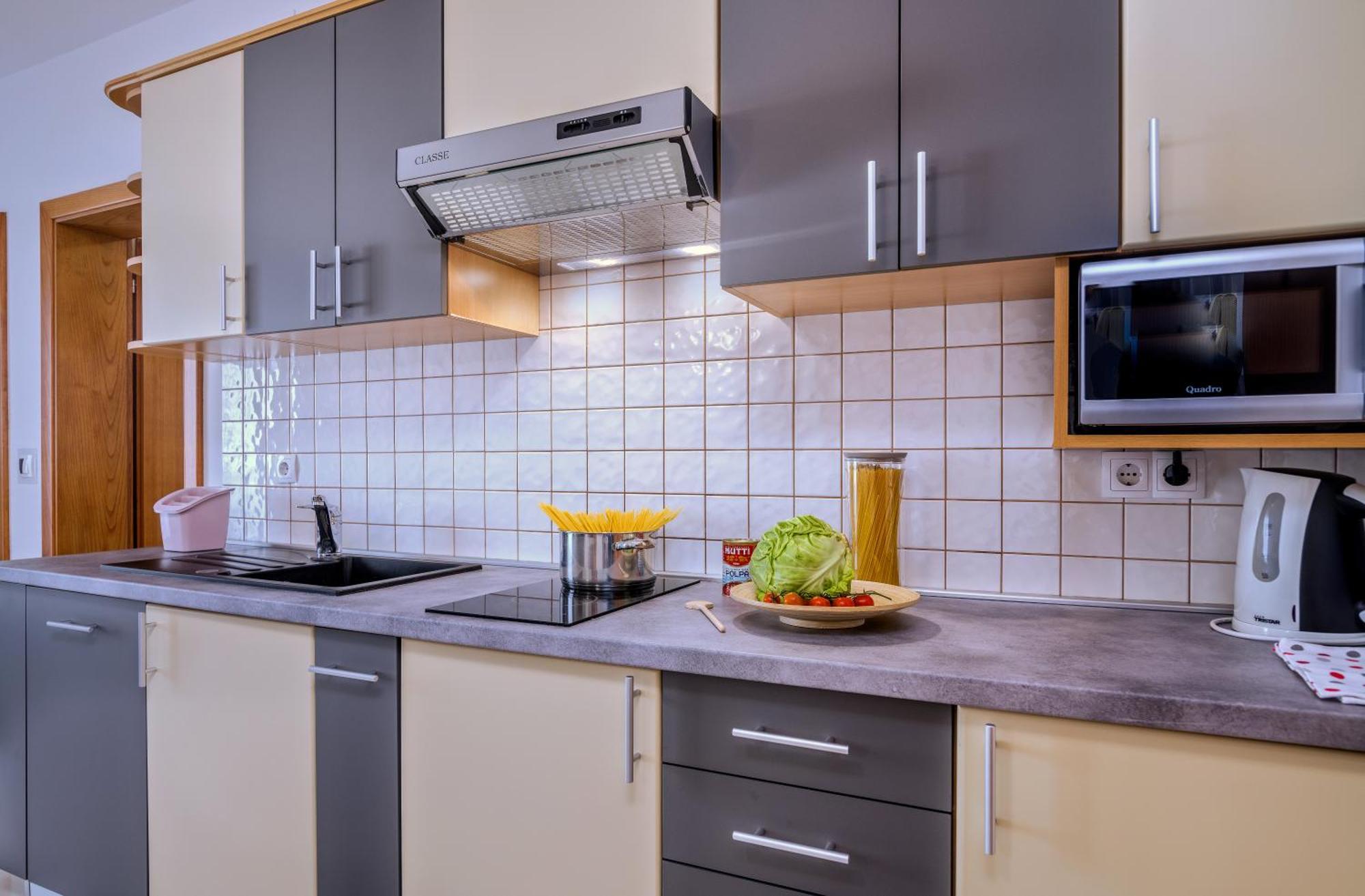 Apartments Kvarner มาลินสกา ภายนอก รูปภาพ