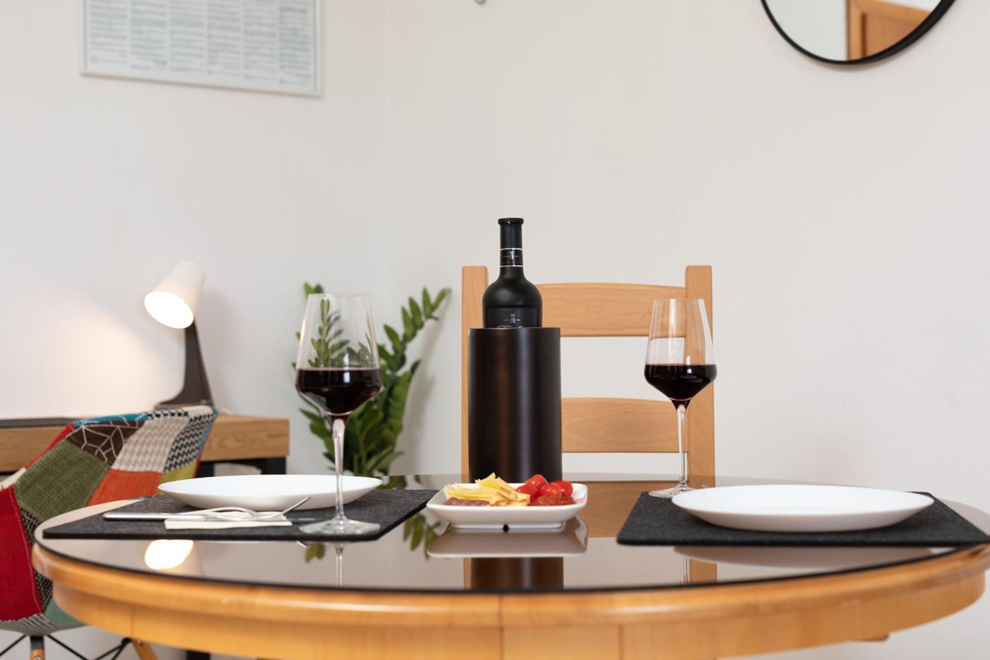 Apartments Kvarner มาลินสกา ภายนอก รูปภาพ