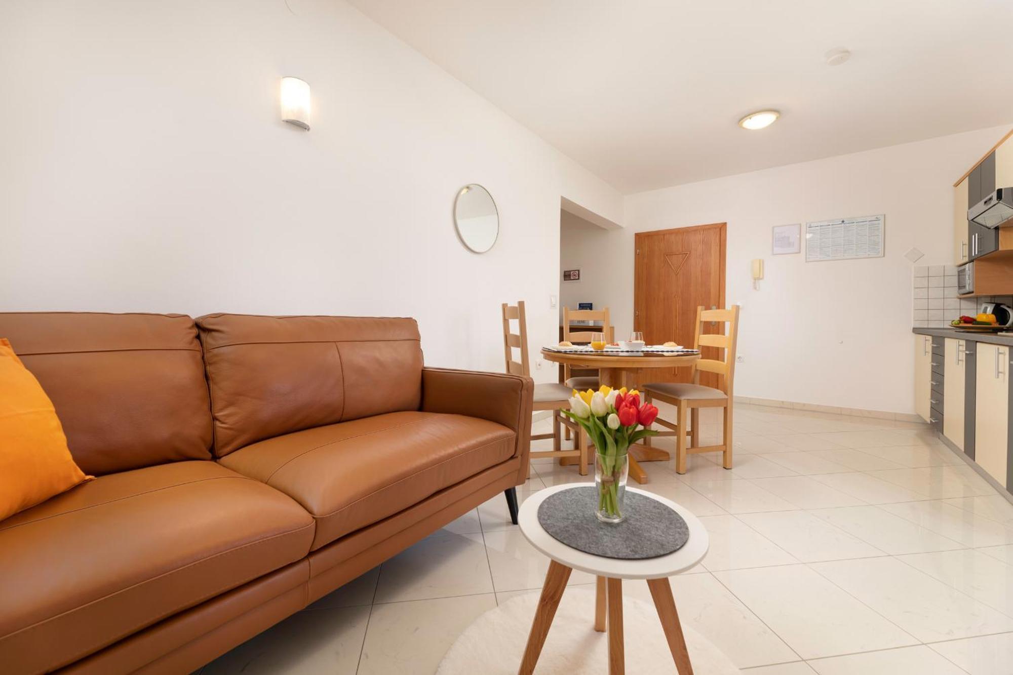 Apartments Kvarner มาลินสกา ภายนอก รูปภาพ